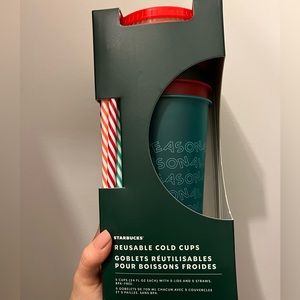 NEW Starbucks Holiday Reusable Cold Cups Set of 5